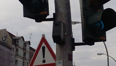 Graffiti Bombing in Berlin - Photo by gartenzwerg - ÜF