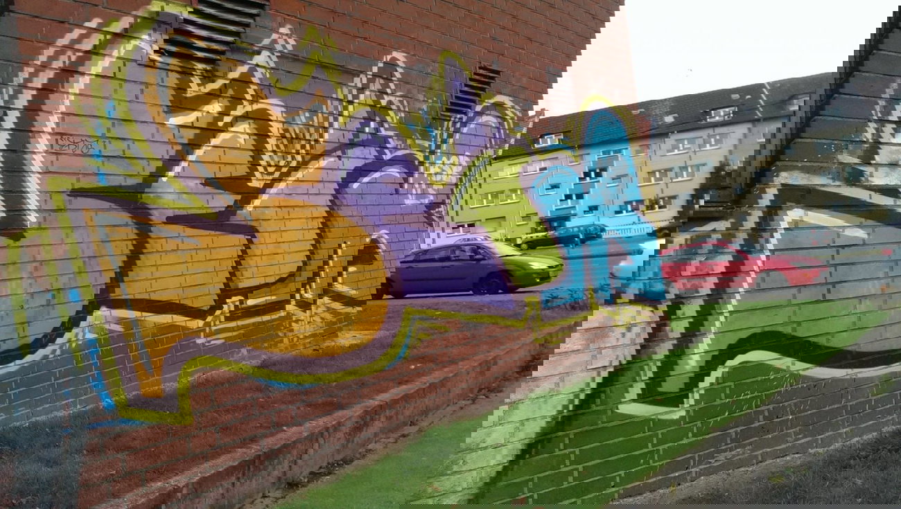 Graffiti Bombing in Essen - Photo by gartenzwerg - seym