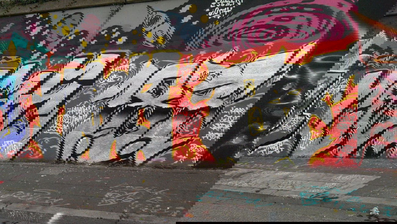 Graffiti Wall - Photo by gartenzwerg - COE, 187