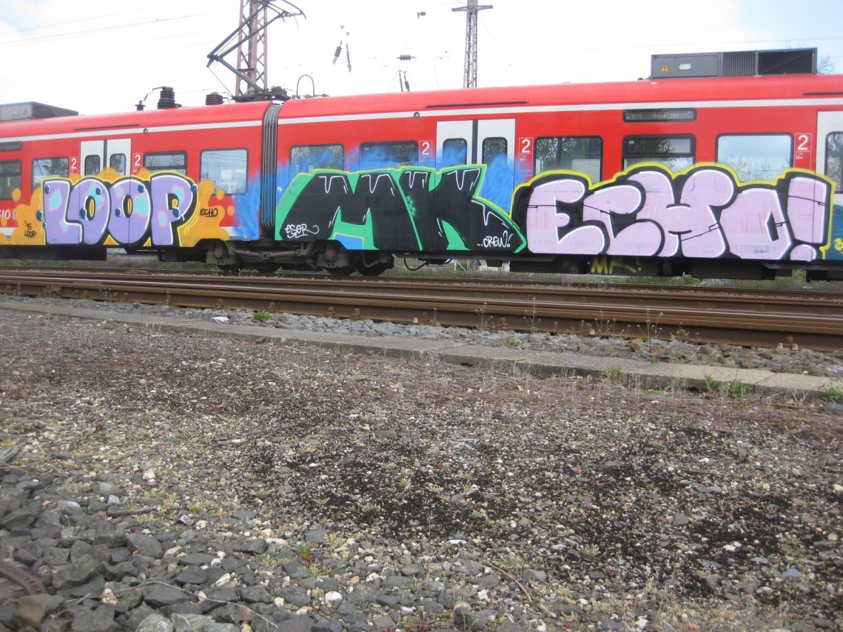 Graffiti Train - Photo by gartenzwerg - LOOP, MK, ECHO