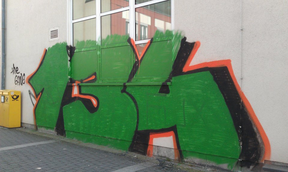 Graffiti Bombing - Photo by gartenzwerg - 134 (2012)