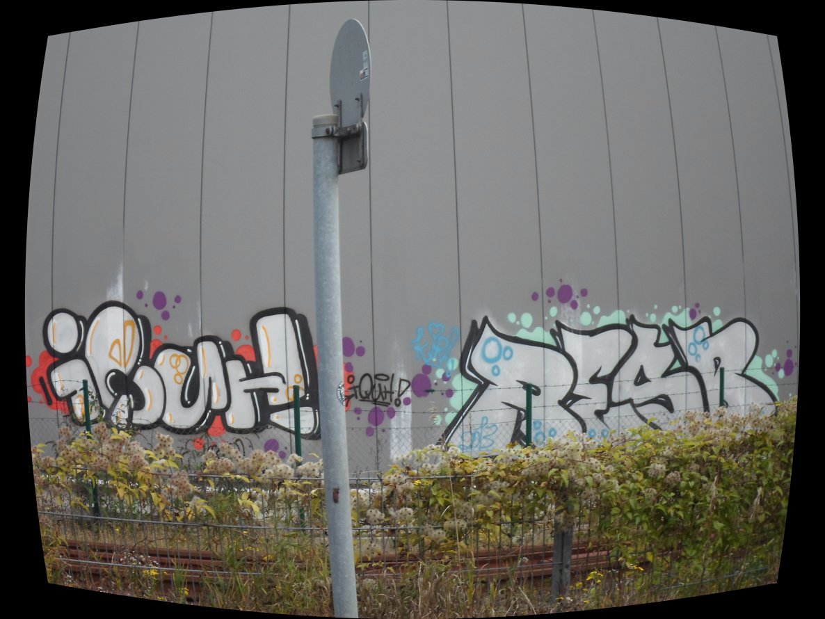 Graffiti Bombing - Photo by gartenzwerg - Iquh, Resb/Resk (2013)