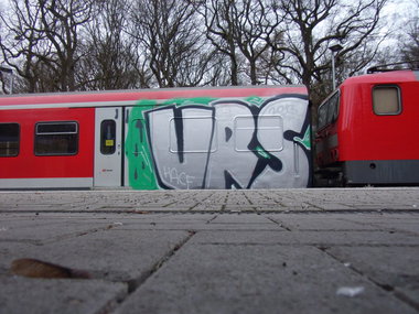 Graffiti Train - Photo by gartenzwerg - vrs, s6