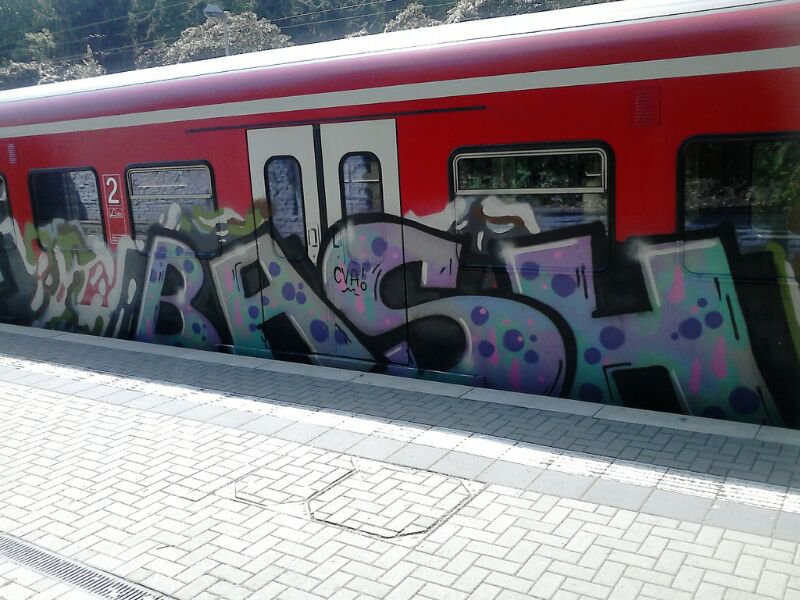 Graffiti Train - Photo by gartenzwerg - Bash, CVA, s6
