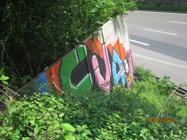 Graffiti Bombing - Photo by gartenzwerg - cva