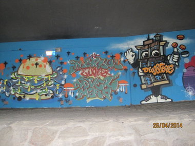 Graffiti Wall - Photo by gartenzwerg