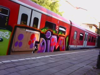 Graffiti Train - Photo by gartenzwerg - foim