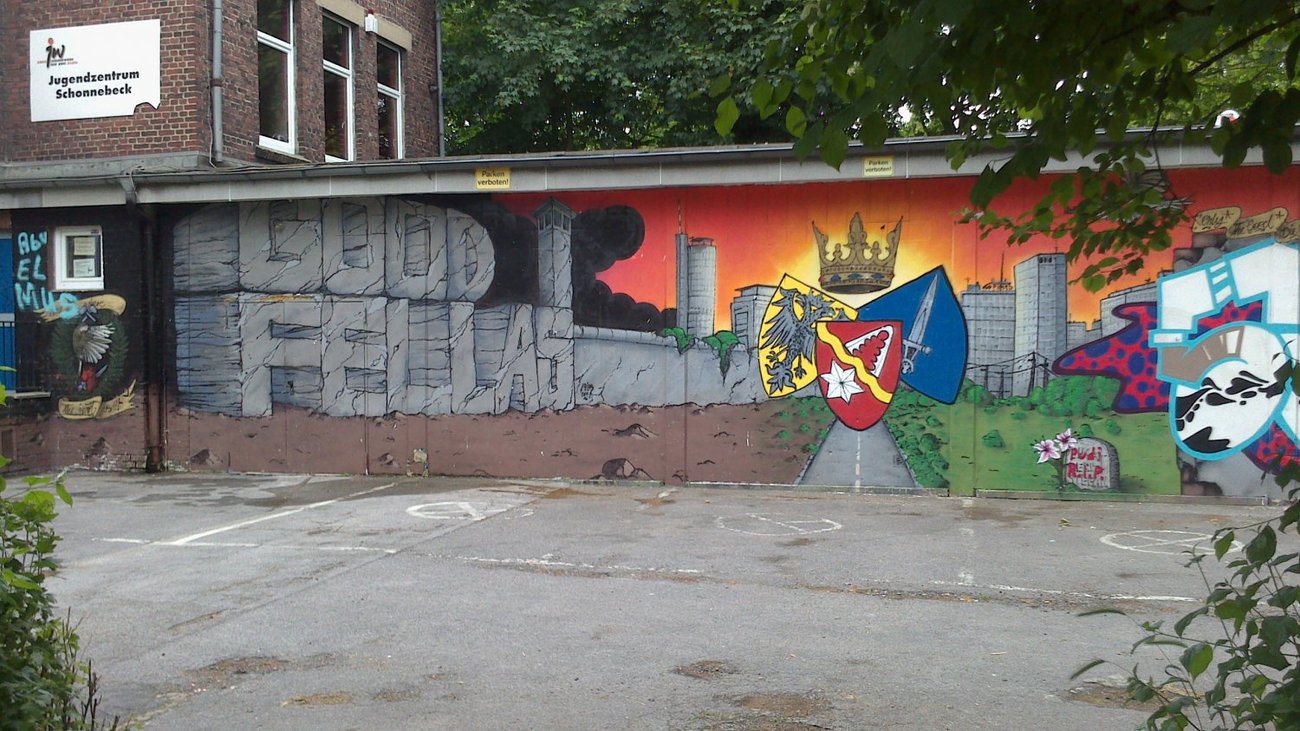 Graffiti Wall - Photo by gartenzwerg - gfs