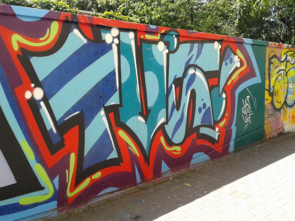 Graffiti Wall - Photo by gartenzwerg - tv´s
