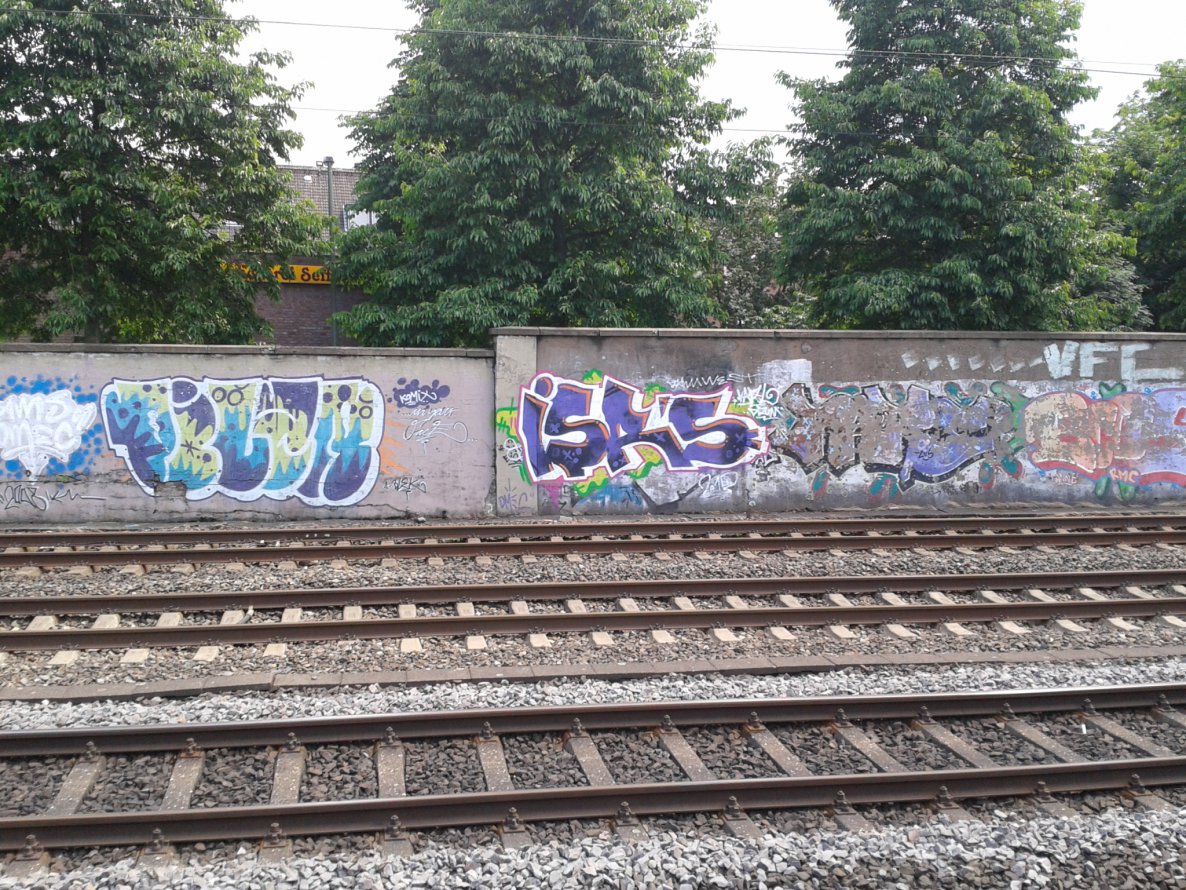 Graffiti Bombing - Photo by gartenzwerg - isr´s