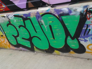 Graffiti Wall - Photo by gartenzwerg - feyo!