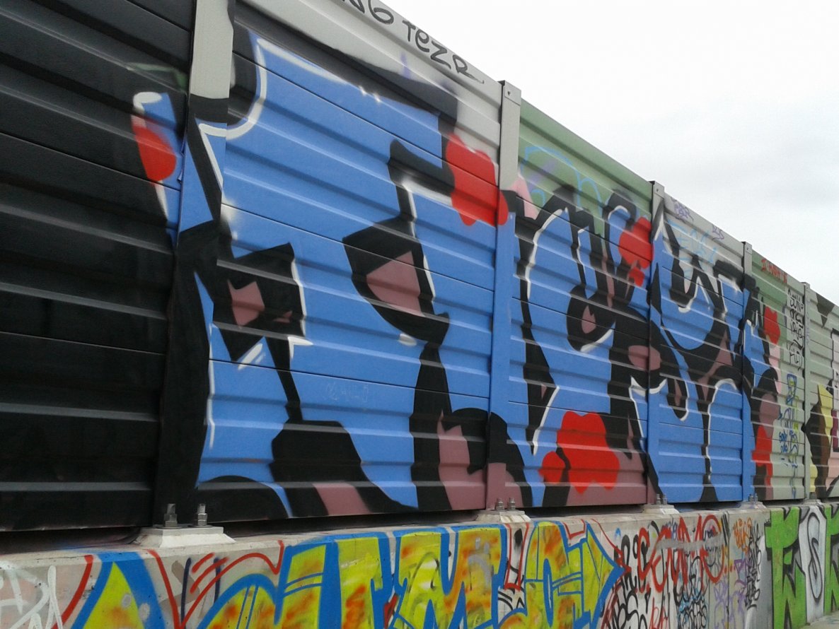 Graffiti Wall - Photo by gartenzwerg - tv´s
