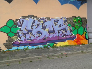 Graffiti Wall - Photo by gartenzwerg - ebos