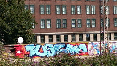 Graffiti Bombing - Photo by gartenzwerg - tv´s, cva