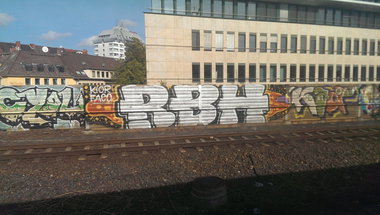 Graffiti Bombing - Photo by gartenzwerg - rbh