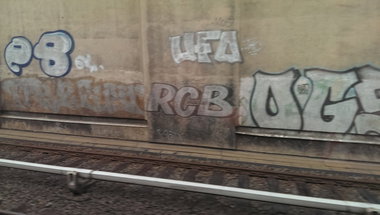 Graffiti Bombing in Berlin - Photo by gartenzwerg - ufo, rcb, ogs
