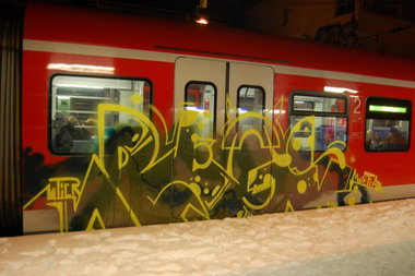 Graffiti Train - Photo by gartenzwerg