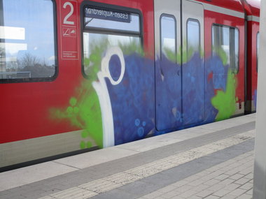 Graffiti Train - Photo by gartenzwerg - i4tf