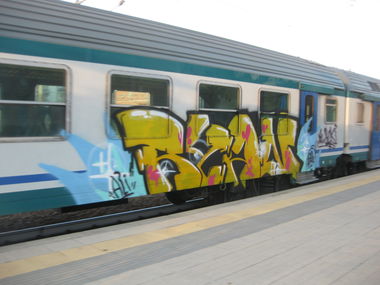 Graffiti Train - Photo by gartenzwerg - Italia, Ryan, Train