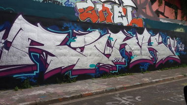 Graffiti Wall - Photo by gartenzwerg - Rink, cr