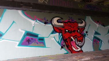 Graffiti Wall - Photo by gartenzwerg - CR, rink, stuk