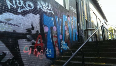 Graffiti Bombing in Essen - Photo by gartenzwerg - tv, cva