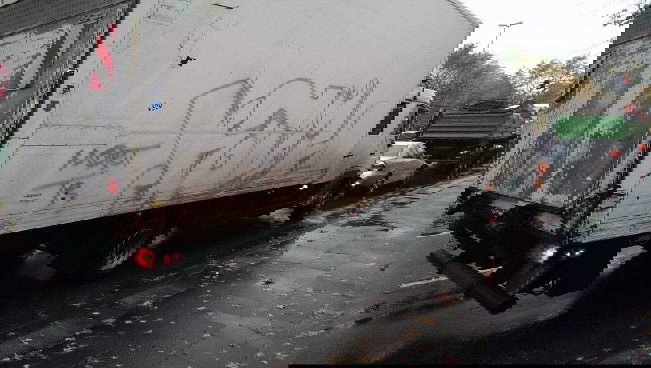 Graffiti Bombing in Essen - Photo by gartenzwerg - ktm