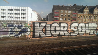 Graffiti Bombing in Hannover - Photo by gartenzwerg - kior, soup