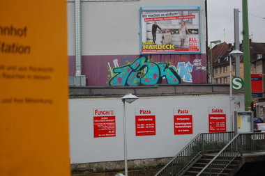 Graffiti Bombing - Photo by gartenzwerg - 134