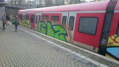 Graffiti Train - Photo by gartenzwerg - haris, cbz