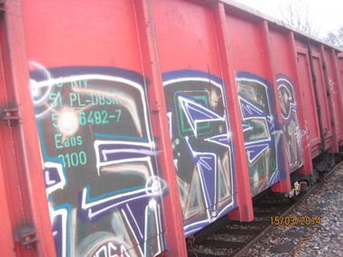 Graffiti Train in Essen - Photo by gartenzwerg - frei