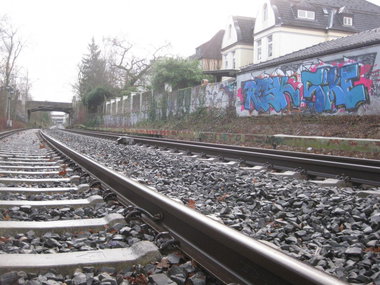 Graffiti Bombing - Photo by gartenzwerg - RESK, SIKE