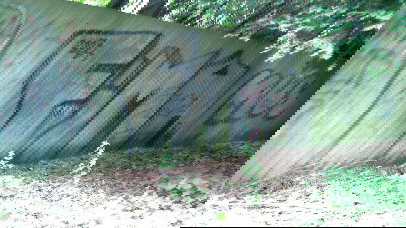 Graffiti Bombing - Photo by gartenzwerg - fima, kus