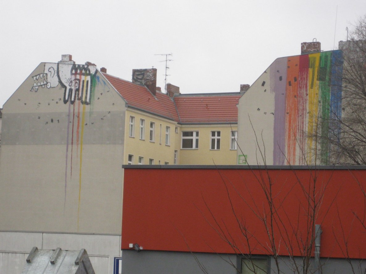 Graffiti Street Art - Photo by gartenzwerg - 1UP, Berlin