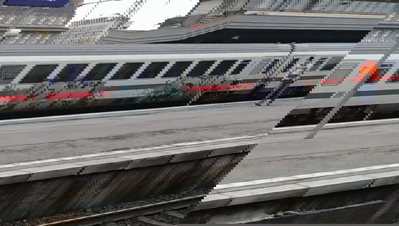 Graffiti Train - Photo by gartenzwerg - cfhh, cfhh