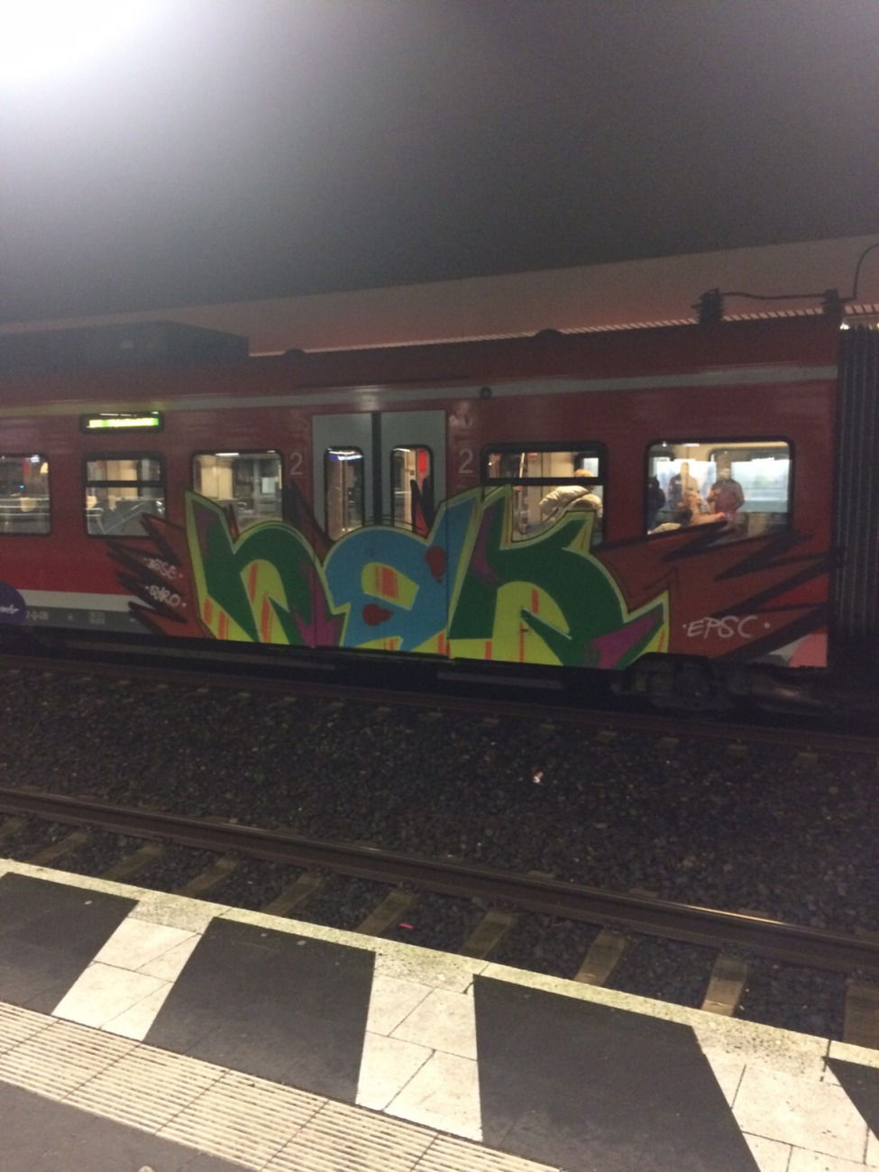 Graffiti Train - Photo by gartenzwerg - nak