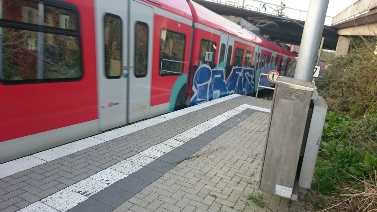Graffiti Train - Photo by gartenzwerg - ibes