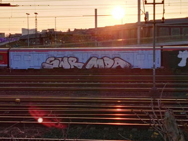 Graffiti Train - Photo by gartenzwerg - swr, mda, x-wagen