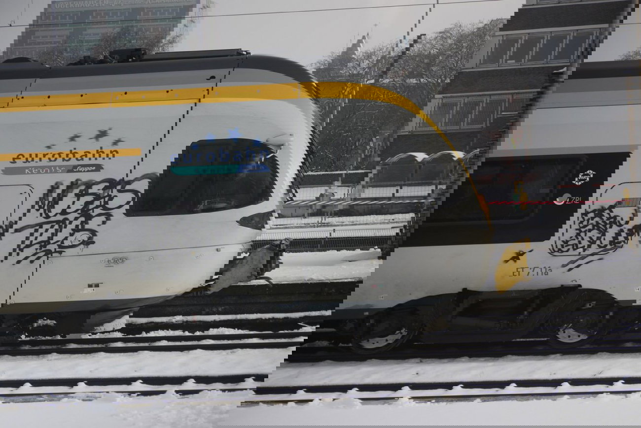 Graffiti Train - Photo by gartenzwerg - MOSES, TAPS, FAT