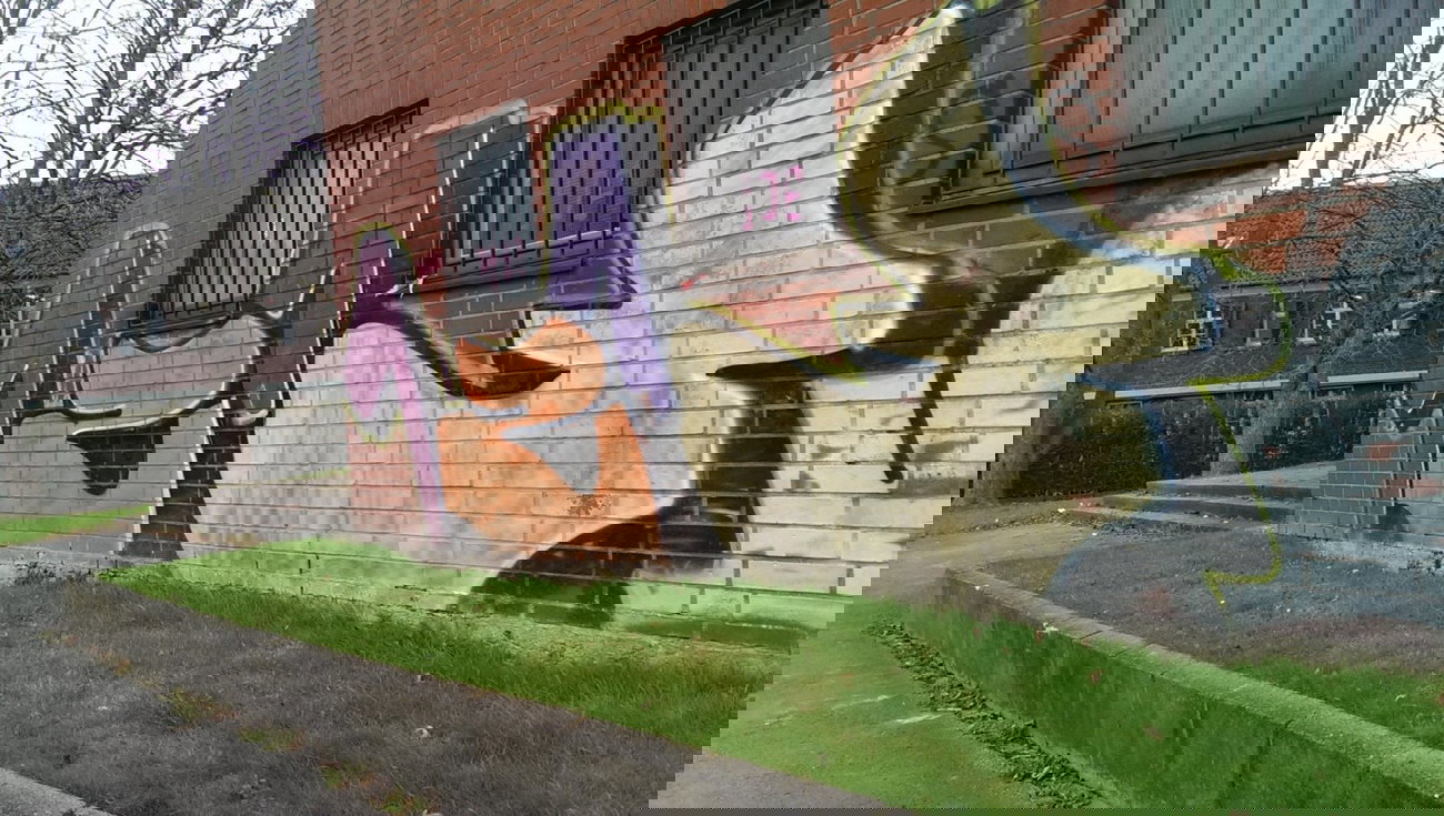 Graffiti Bombing in Essen - Photo by gartenzwerg - 1213