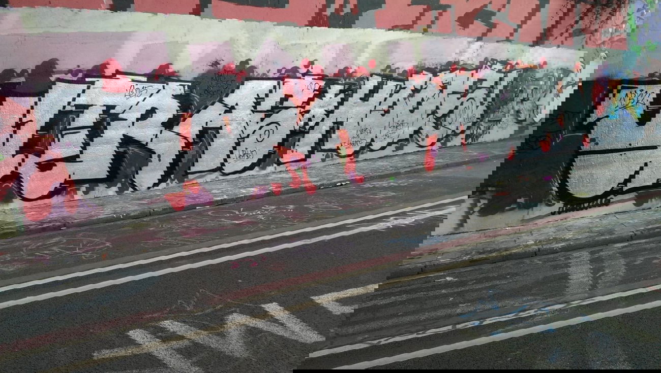 Graffiti Wall - Photo by gartenzwerg - ultras, hools!