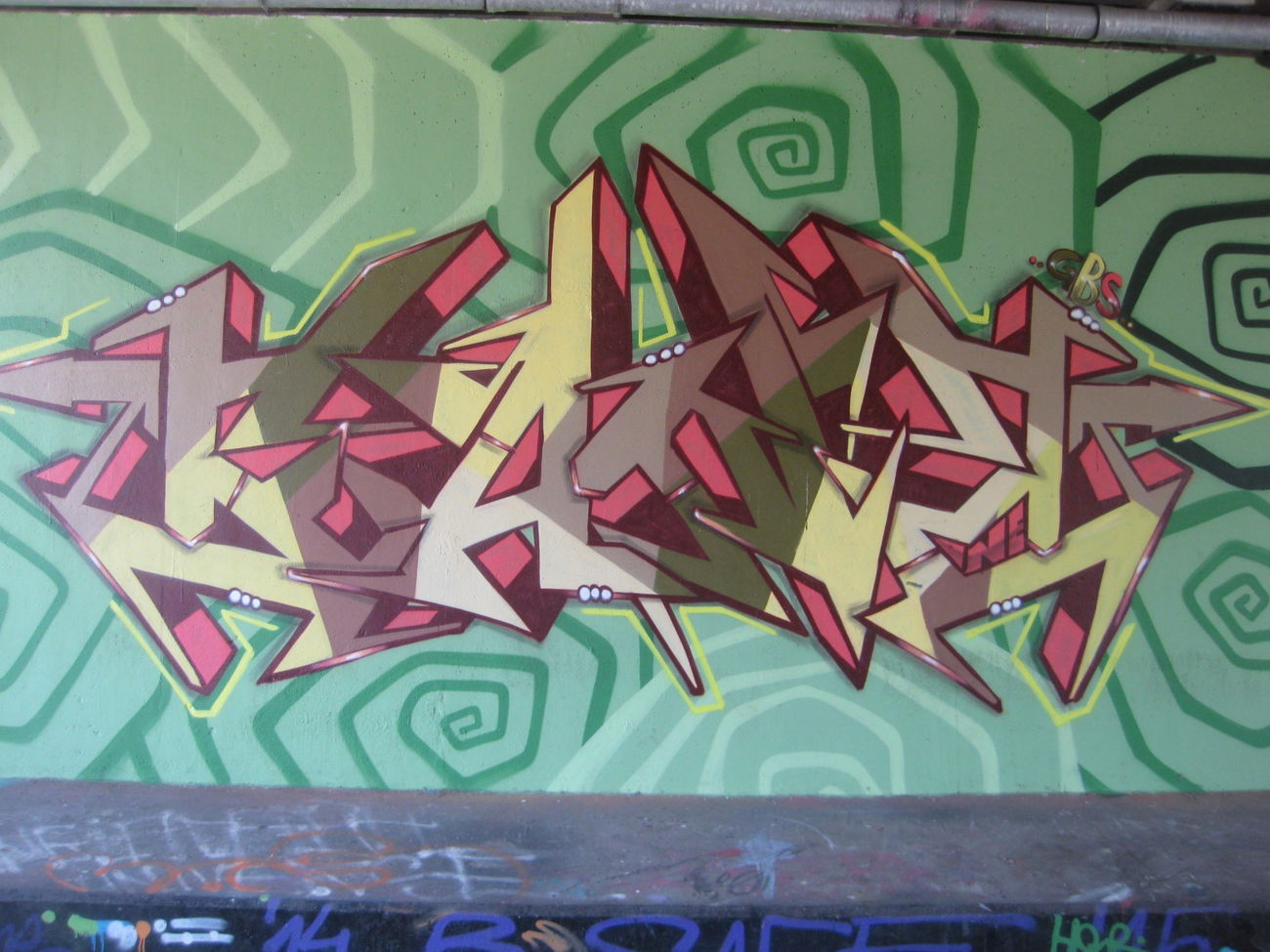 Graffiti Wall - Photo by gartenzwerg - Amsterdam, 2015