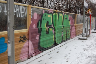 Graffiti Bombing in Essen - Photo by gartenzwerg - cva
