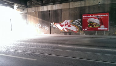 Graffiti Bombing - Photo by gartenzwerg - as