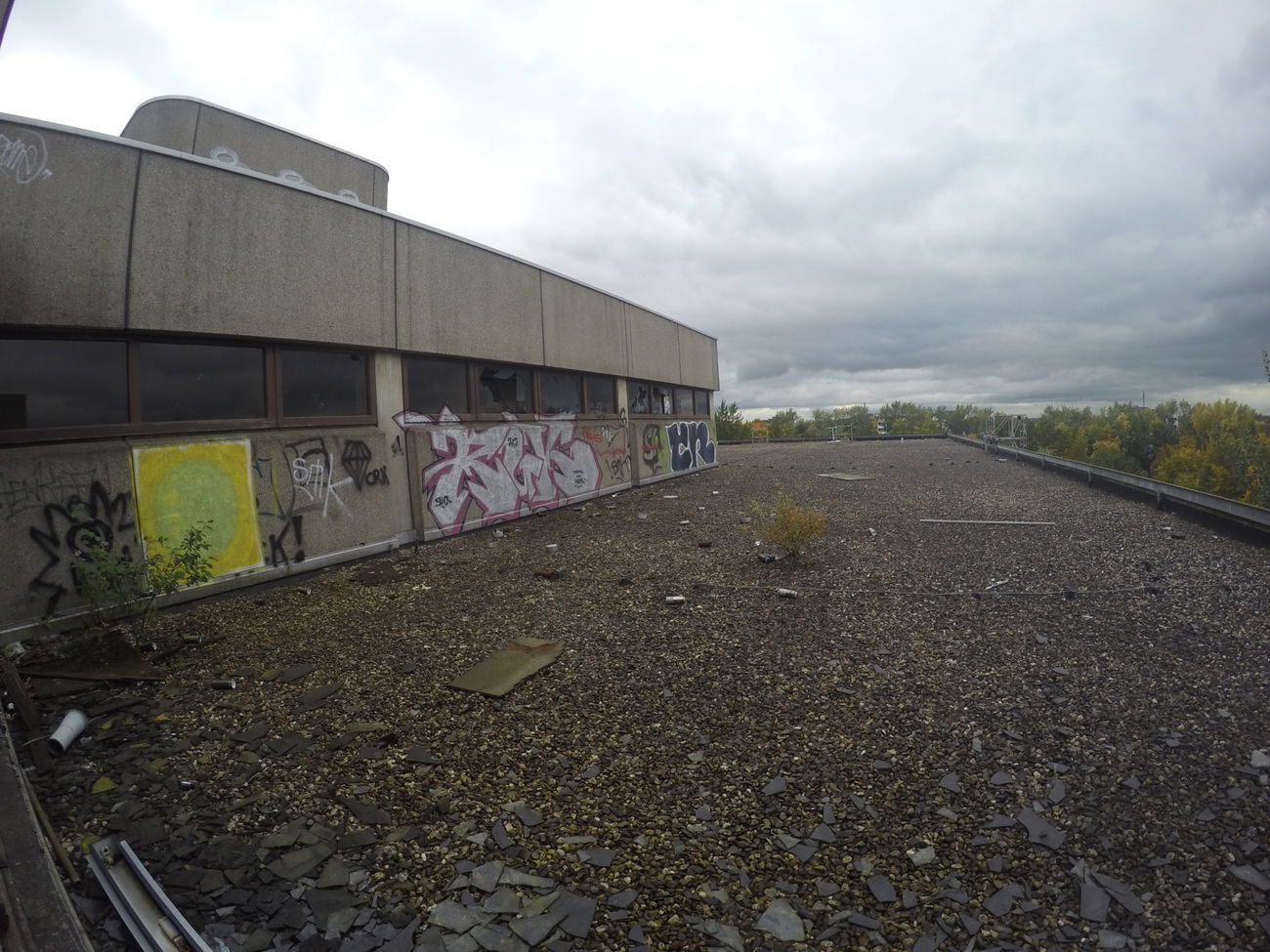 Graffiti Bombing - Photo by gartenzwerg - Ruk, BNS, CR