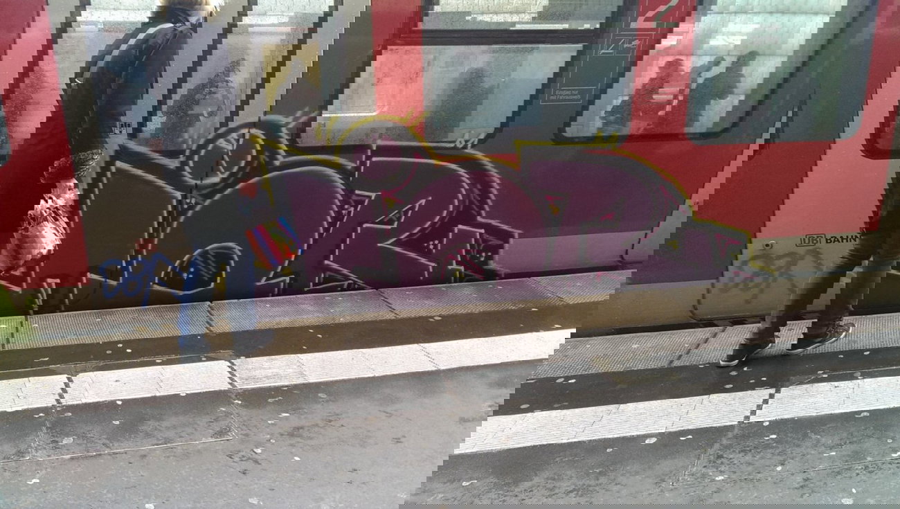 Graffiti Train - Photo by gartenzwerg - ior