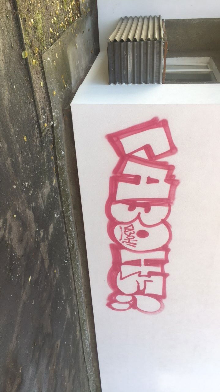 Graffiti Wall - Photo by gazon1