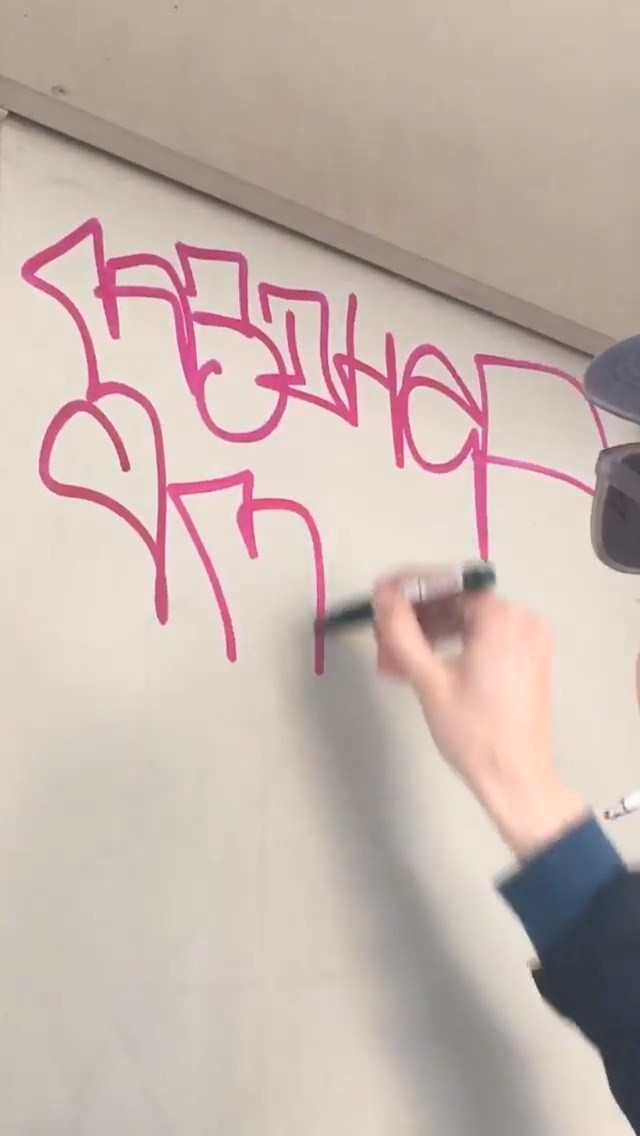 Graffiti Wall - Photo by gazon1