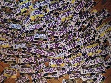 Graffiti Bombing - Photo by gazon1