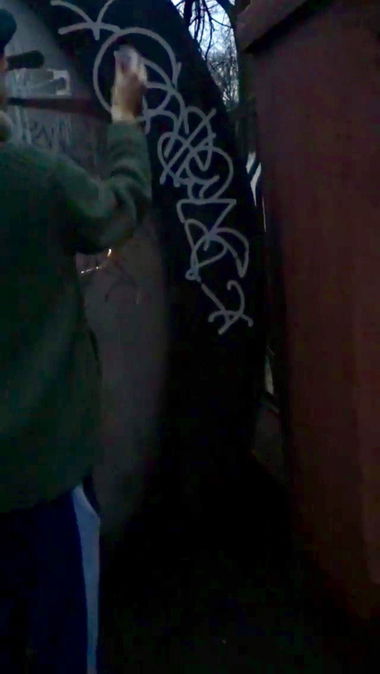 Graffiti Wall - Photo by gazon1